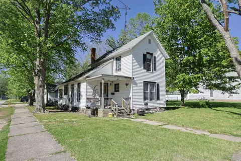 401 Keene Ave, Dowagiac, MI 49047