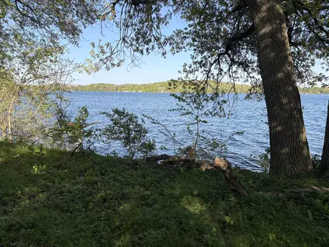 29383 Shaw, Lawton, MI 49065