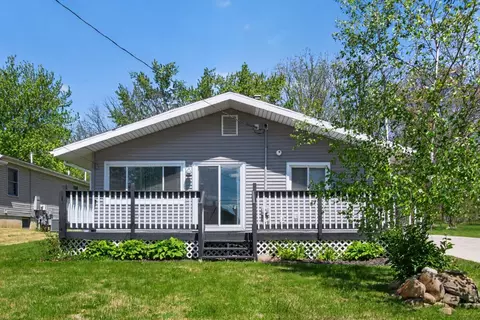 10674 Wesch Rd, Brooklyn, MI 49230