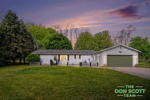 3605 Lo-al Dr, Ravenna, MI 49451