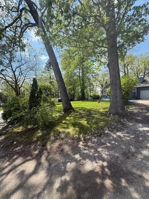 3793 Noble, Brighton, MI 48116