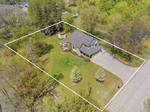 View/Area - 1212 Bailey St, Benzonia, MI 49616 photo 2 of 5
