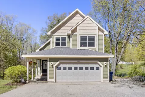 Exterior - 1212 Bailey St, Benzonia, MI 49616 photo 3 of 6