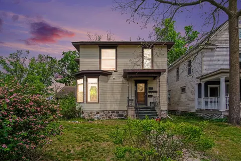 403 Maple St, Big Rapids, MI 49307 photo 4