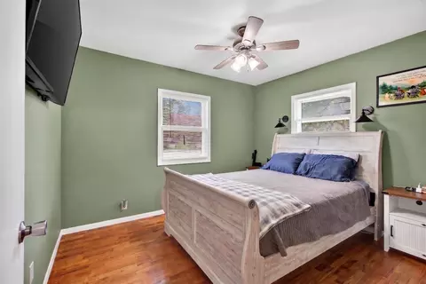 Bedroom - 4410 Clinton Rd, Jackson, MI 49201 photo 1 of 5