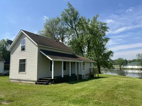 154 W Saint Joe St, Hillsdale, MI 49242