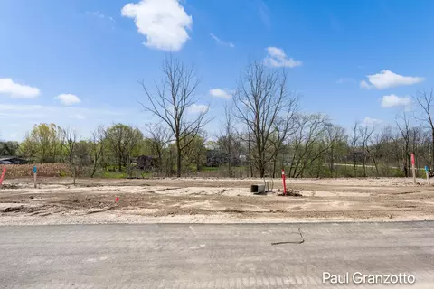 3020 Audubon Ave SE, Kentwood, MI 49512