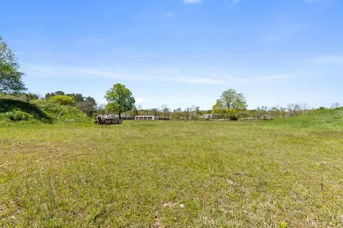 1197 Godfrey St SE, Lowell, MI 49331