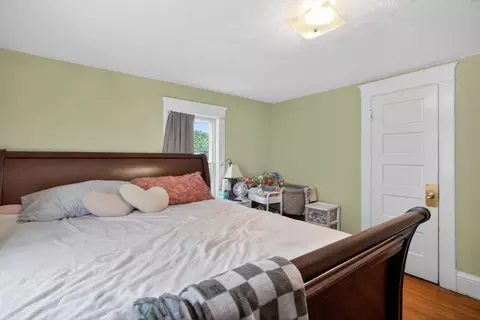 Bedroom - 508 Orange St, Jackson, MI 49202 photo 2 of 9