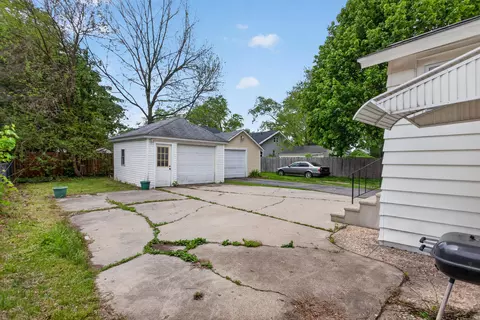 Exterior - 508 Orange St, Jackson, MI 49202 photo 9 of 12