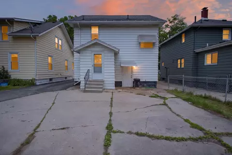 Exterior - 508 Orange St, Jackson, MI 49202 photo 6 of 12