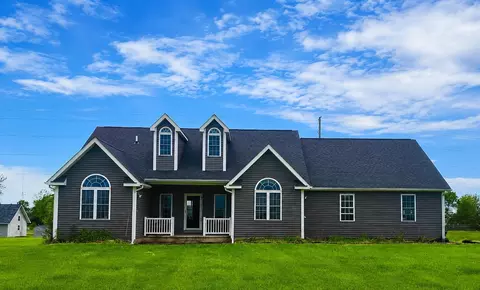 1881 9 Mile Rd, Union City, MI 49094