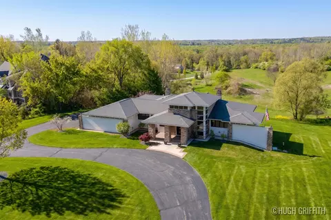 Exterior - 899 Skyevale NE, Ada, MI 49301 photo 2 of 7