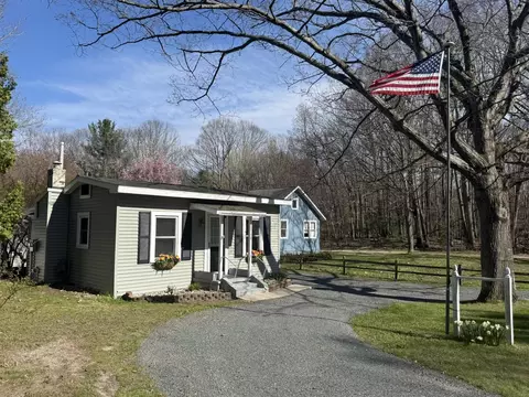 2148 N Lakeshore Dr, Ludington, MI 49431