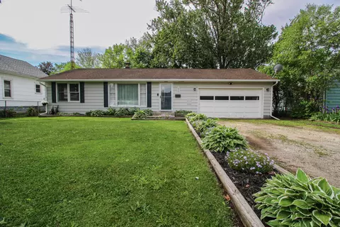 606 Millard St, Three Rivers, MI 49093