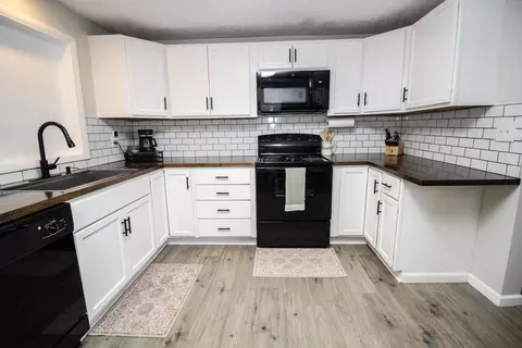 Kitchen - 606 Millard St, Three Rivers, MI 49093 photo 2 of 4
