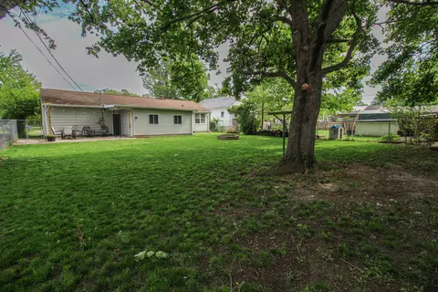 Exterior - 606 Millard St, Three Rivers, MI 49093 photo 1 of 6