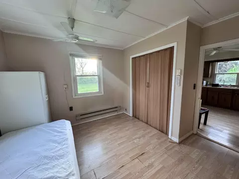 Bedroom - 7430 Jones Rd, Jackson, MI 49201 photo 2 of 2
