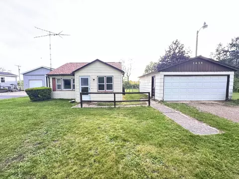 7430 Jones Rd, Jackson, MI 49201