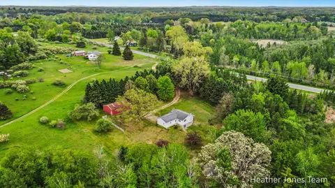 View/Area - 1320 W Stanton Rd, Stanton, MI 48888 photo 1 of 2