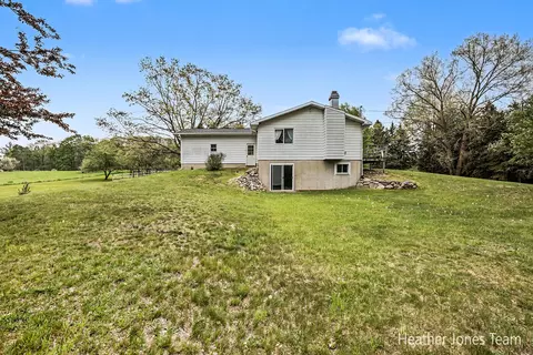 Exterior - 1320 W Stanton Rd, Stanton, MI 48888 photo 8 of 8