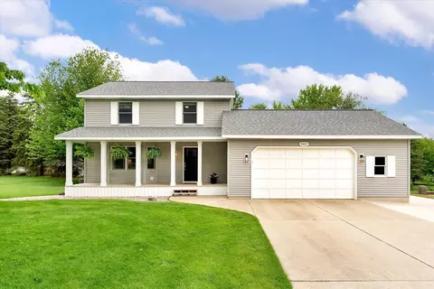 9447 Prairie Ridge Ct, Zeeland, MI 49464