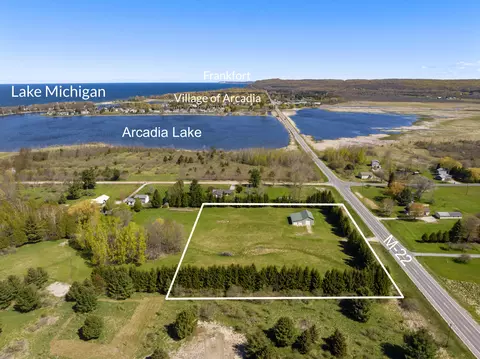 000 Northwood Hwy, Arcadia, MI 49613