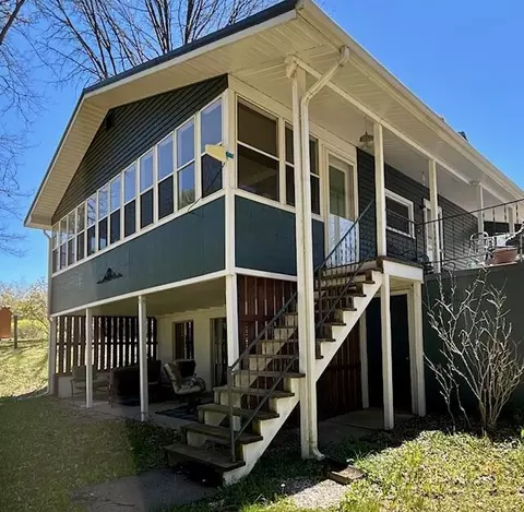 10158 S River Rd, Evart, MI 49631
