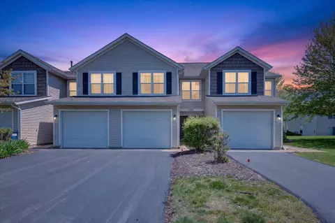 1790 Grand Ct NE #35, Grand Rapids, MI 49525