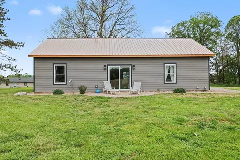 19184 L Dr N, Marshall, MI 49068