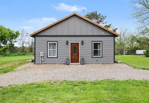 19184 L Dr N, Marshall, MI 49068