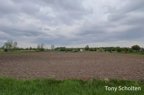 7976 42nd Ave, Hudsonville, MI 49426