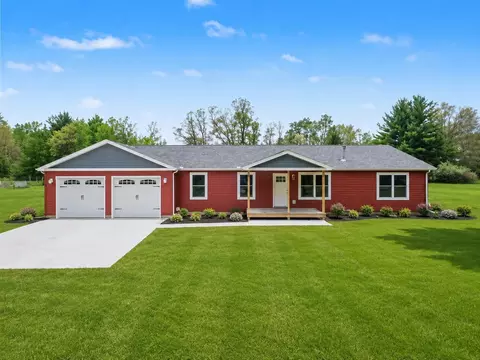4733 Chestnut Ave, Newaygo, MI 49337
