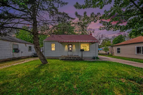 853 Addison, Adrian, MI 49221