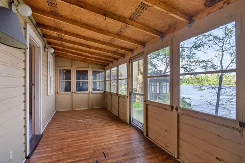 Exterior - 5036 Schrah Dr, Munith, MI 49259 photo 6 of 12