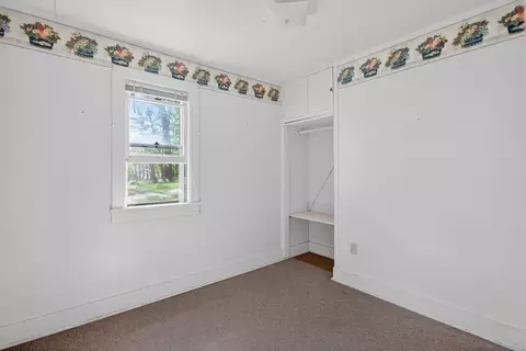 Bedroom - 5036 Schrah Dr, Munith, MI 49259 photo 1 of 2
