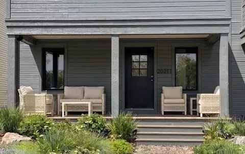2321 Greenway Trl, Ann Arbor, MI 48104