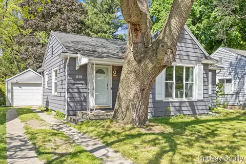 819 Alger St SE, Grand Rapids, MI 49507