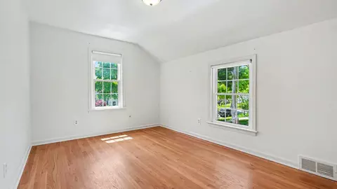 Bedroom - 2030 Devolson Ave, Ann Arbor, MI 48104 photo 3 of 6