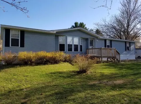34440 North Dr, Gobles, MI 49055