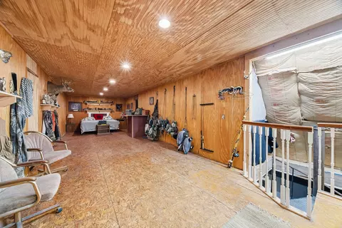 Bedroom - 2099 E Clear Lake Rd, Buchanan, MI 49107 photo 5 of 5