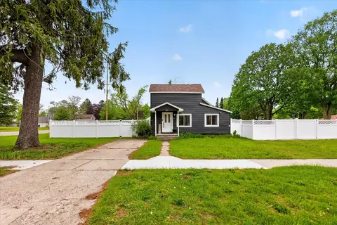 252 W Stimson Ave, Reed City, MI 49677