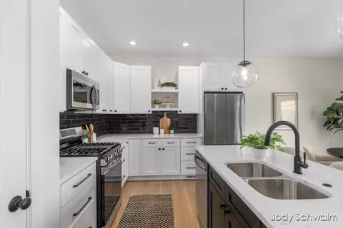 Kitchen - 748 Noble Dr, Belding, MI 48809 photo 2 of 4