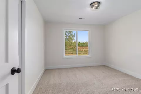 Bedroom - 748 Noble Dr, Belding, MI 48809 photo 3 of 4