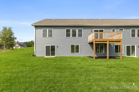 Exterior - 748 Noble Dr, Belding, MI 48809 photo 5 of 5