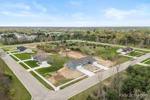 View/Area - 748 Noble Dr, Belding, MI 48809 photo 1 of 5