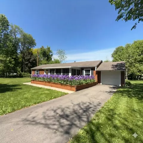5155 Pontiac Trl, Ann Arbor, MI 48105