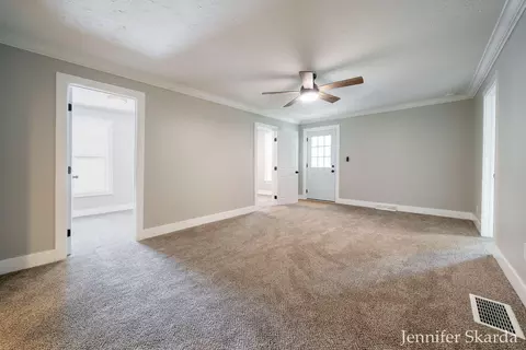 Living - 415 N State Rd, Belding, MI 48809 photo 2 of 6