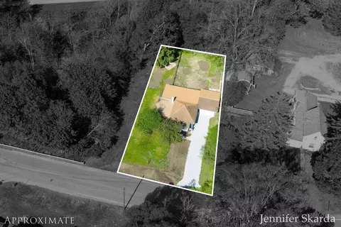View/Area - 415 N State Rd, Belding, MI 48809 photo 1 of 7