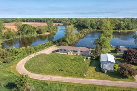 3571 Case Dr, Union City, MI 49094